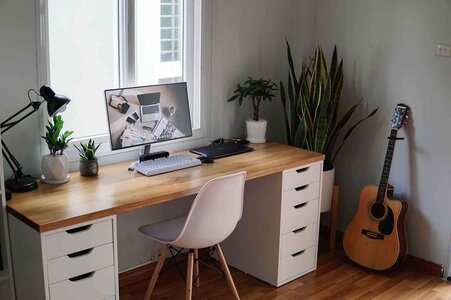 Lý do bạn nên Setup bàn làm việc theo kiểu “công thái học”!